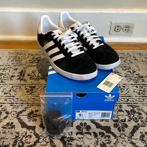 Adidas Gazelle M 9.5 Black